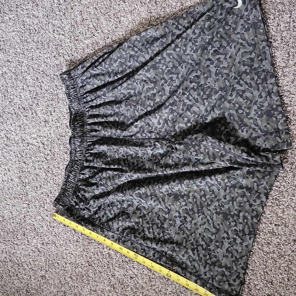 nike camo drifit athletic shorts